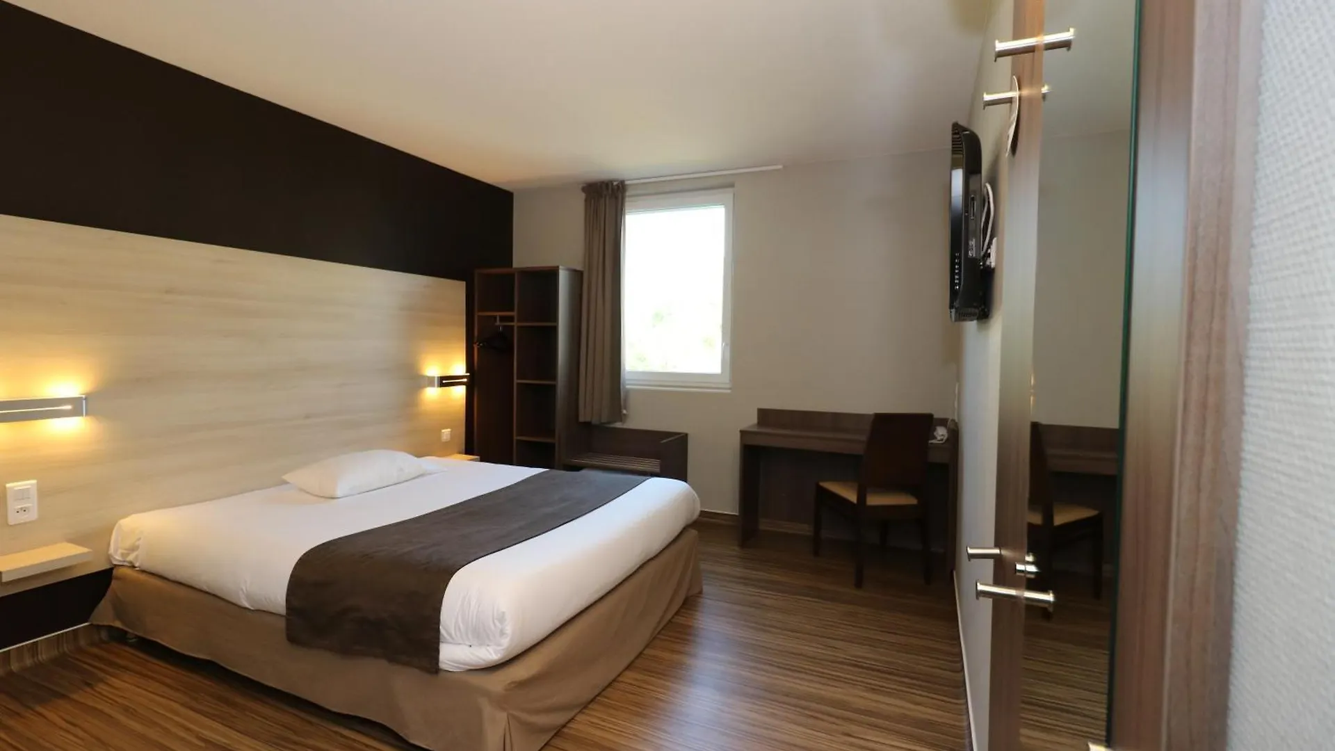Ekho Hotel Grenoble Nord Saint Egrève 2*, Saint-Egreve